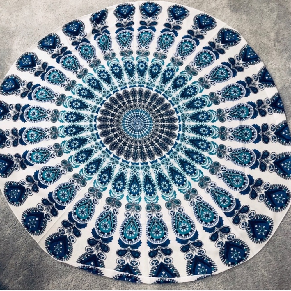 Round Chiffon Beach Towel Throw Blanket - Picture 8 of 8